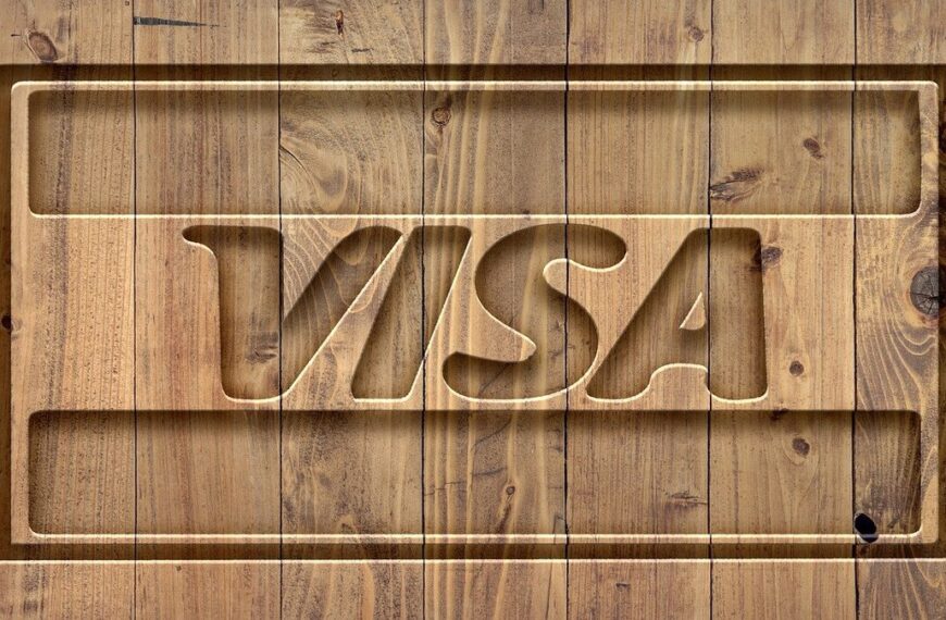Visa Teams Up With Bridge to Launch Stablecoin-Powered Debit Card 7